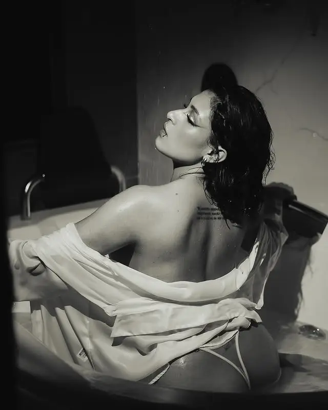 Fondo DAHOUSE - Xia-Jacuzzi